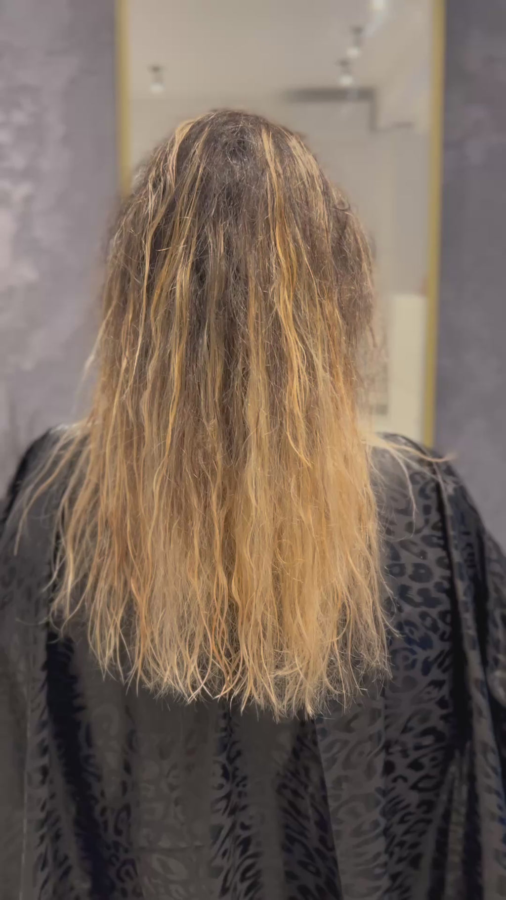 KIT Cirugía Capilar GOLD
KERA FRUIT 1L (Alisador Reparador
Ultra Hidratante)